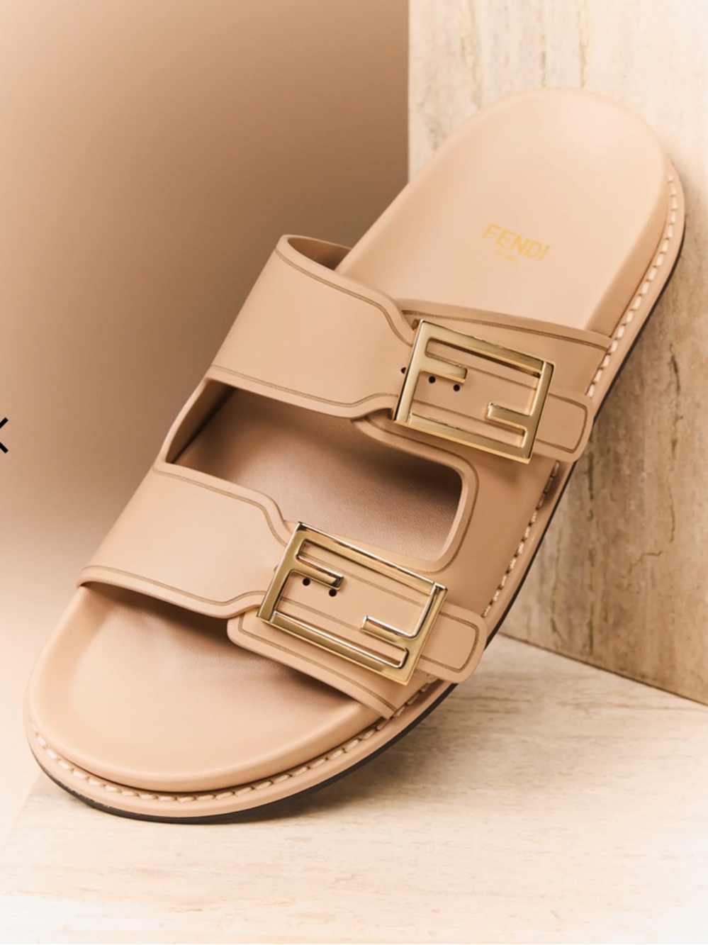 Fendi
F Buckle Leather Slide Sandals
$995
Color:BEIGE
Gently used
9.5B / 39.5EU - Picture 3 of 16